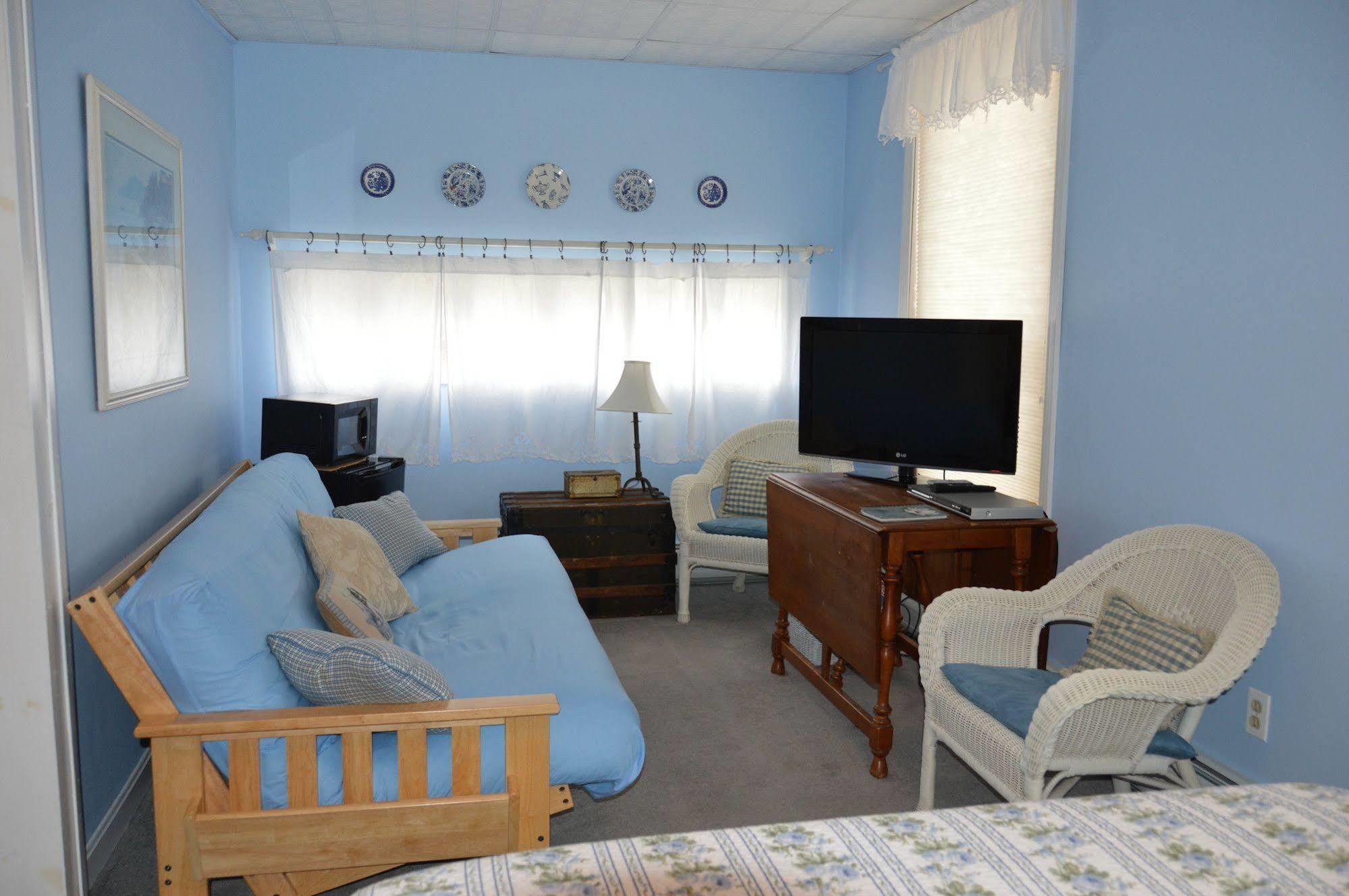 The Brewster Inn Декстер Екстер'єр фото